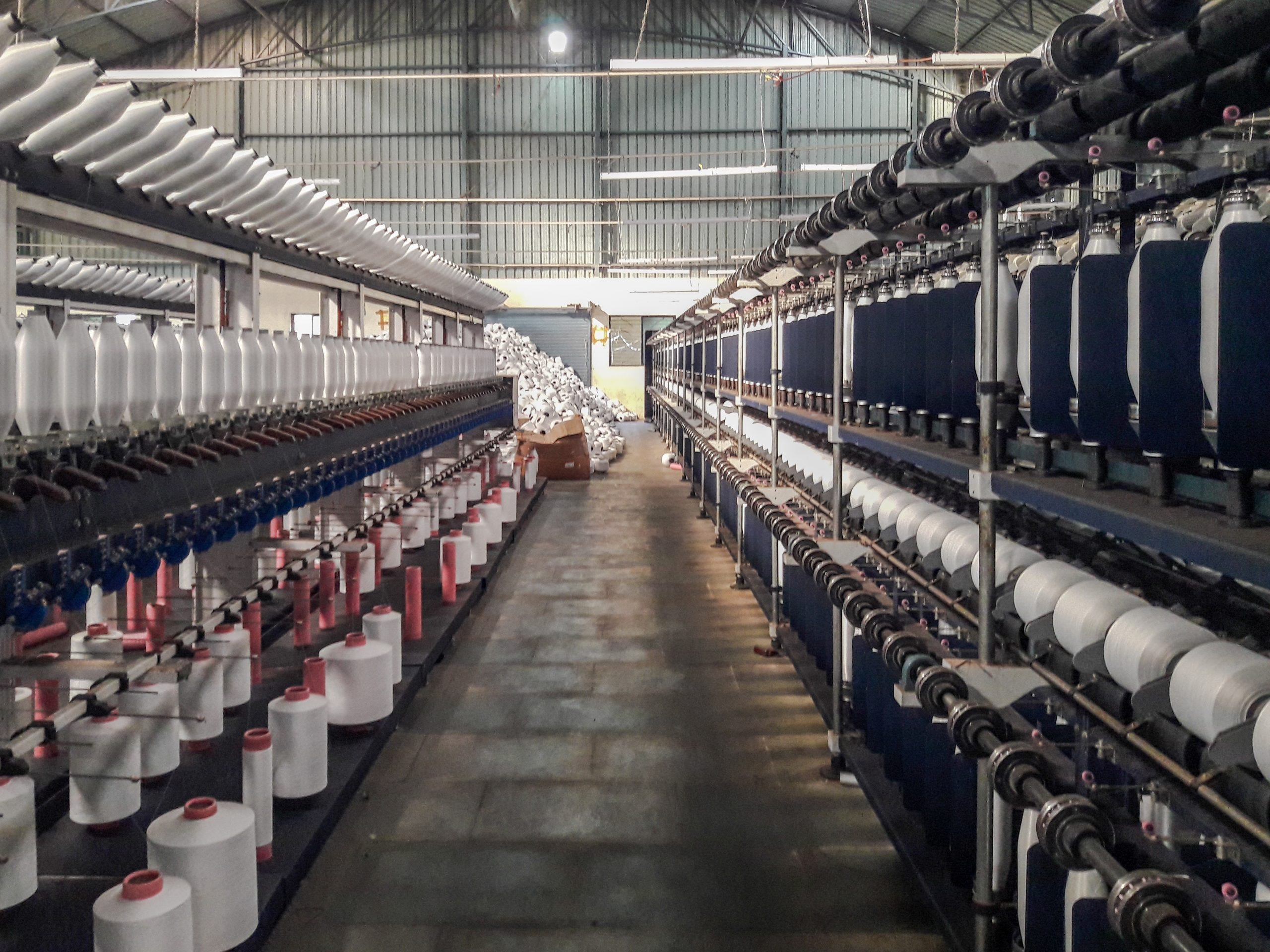 Andhra Pradesh to establish textile parks, boost weaving sector