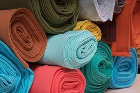 China's knitted fabric exports see downturn in 2023