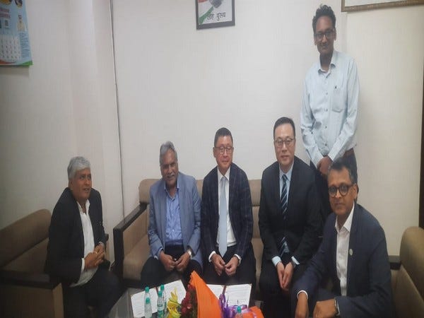 CITI and TTF Sign MoU to boost cooperation in textile and clothing industry.