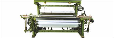 Surat’s weaving boom drives demand for high-quality yarn and looms
