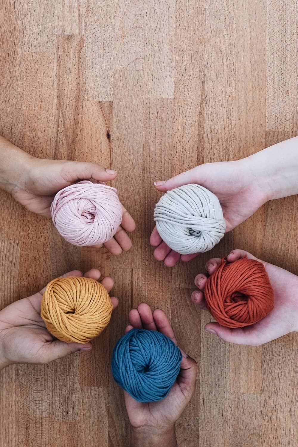 US unveils list of ethical yarn and fabric suppliers