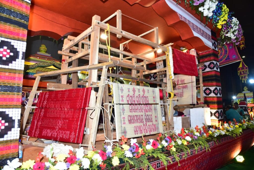 Odisha_Handlooms_Textiles_Handicrafts_department_partners_SJTA_to_supply_Karuna_Silk_fabrics_for_Holy_Trinity
